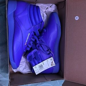 Reebok Women’s Freestyle Hi-Training Shoes